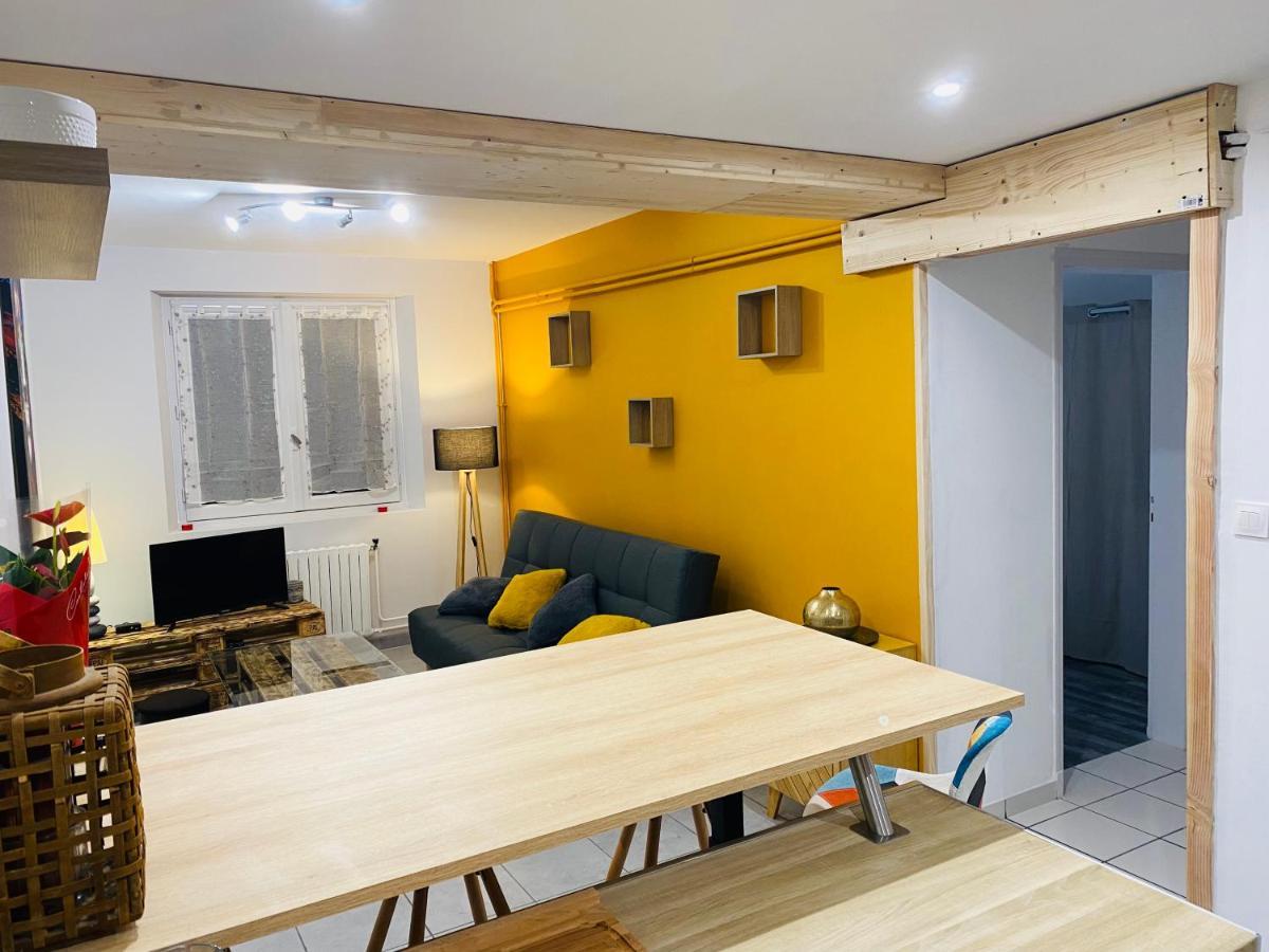 Studio 40M2 Plein Pied Avec Parking Jussac エクステリア 写真